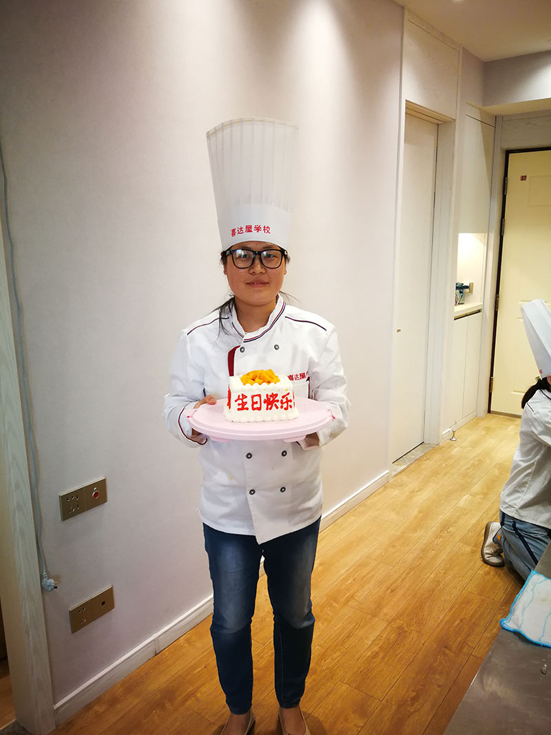 苏州常熟生日蛋糕培训学校到底选哪家?01